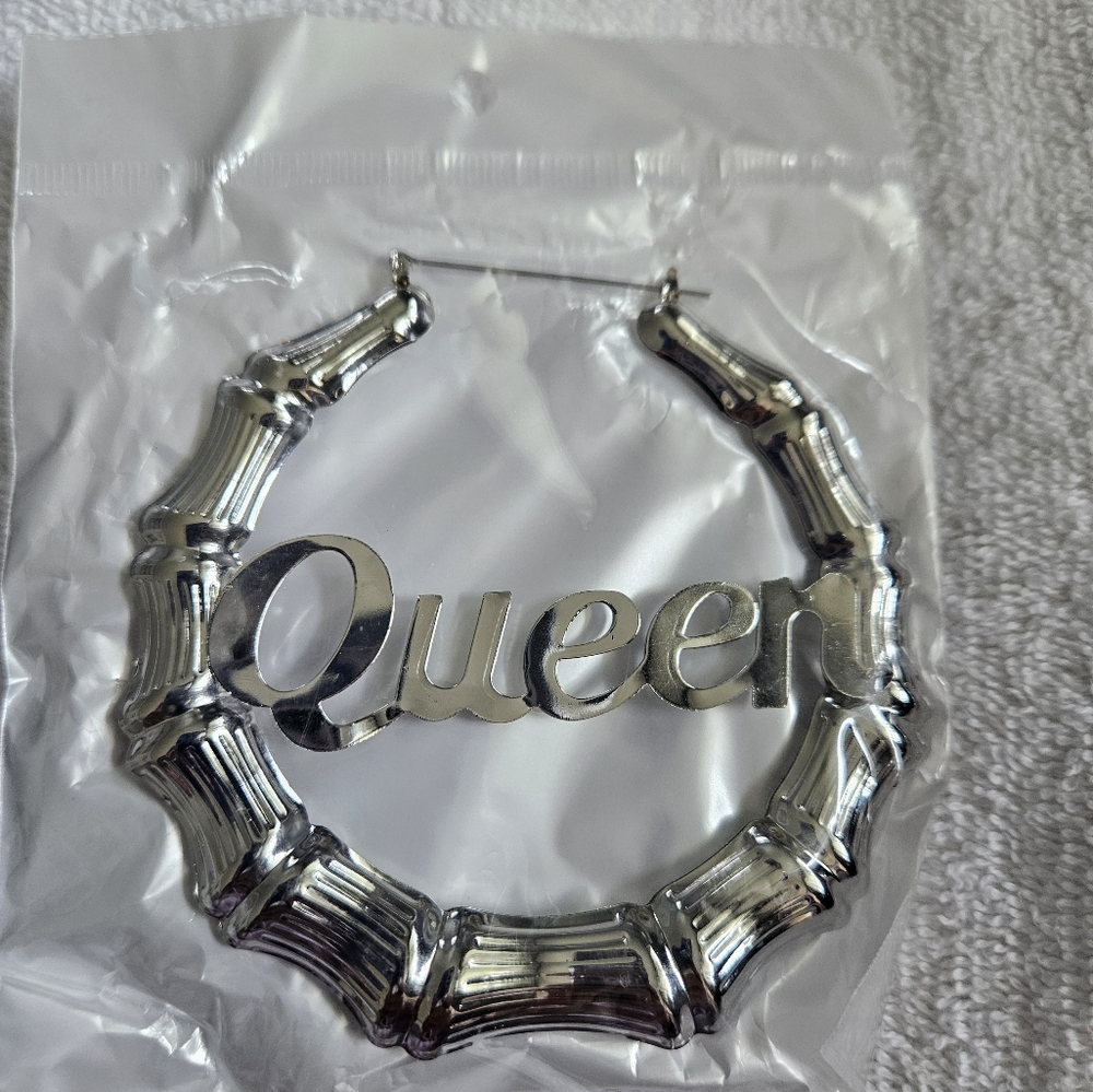 Silver or gold plated Queen hoop earrings